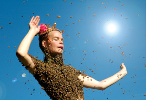 teresa montesarchio cittadelmonte sara mapelli danza con le api bee queen